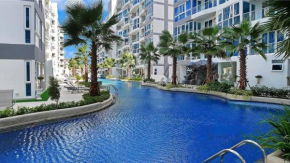 GRAND AVENUE Serviced Apartment x MonthStayz